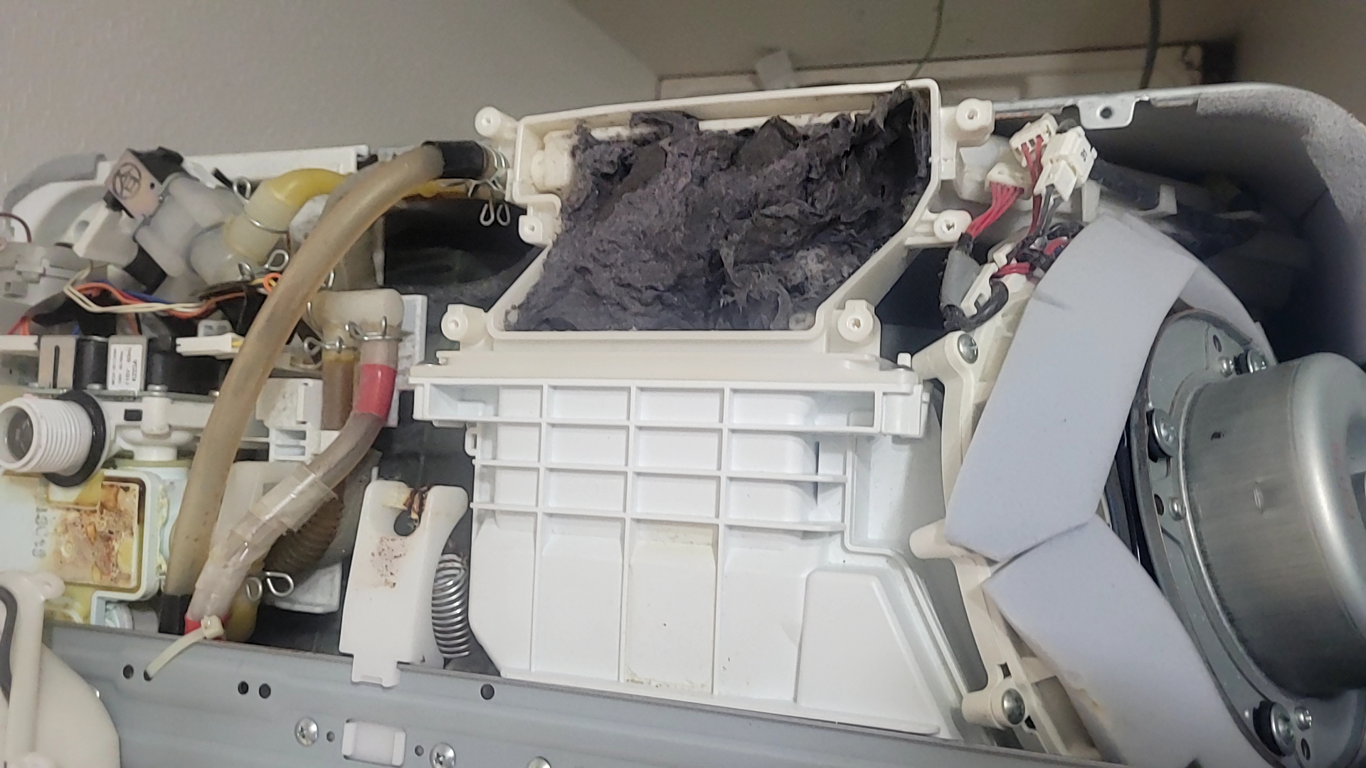 名古屋市南区柴田 日立製ドラム式洗濯乾燥機 乾燥循環系統クリーニング